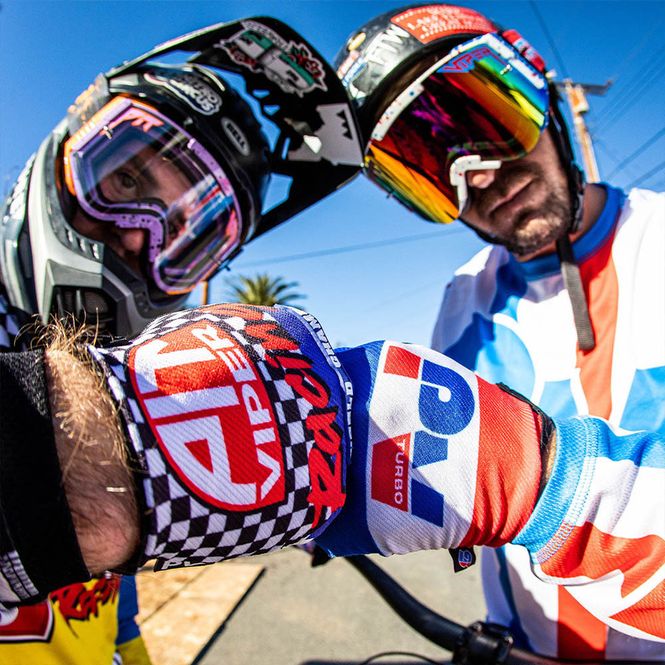 Hovedbilde Pit Viper The World Champs Glove